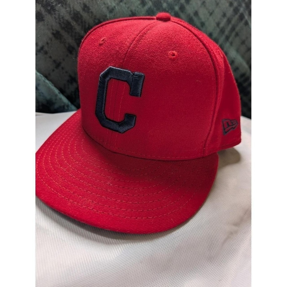 New Era Cleveland Indians Block C 59FIFTY Fitted Hat Red On-Field Cap 7 3/8